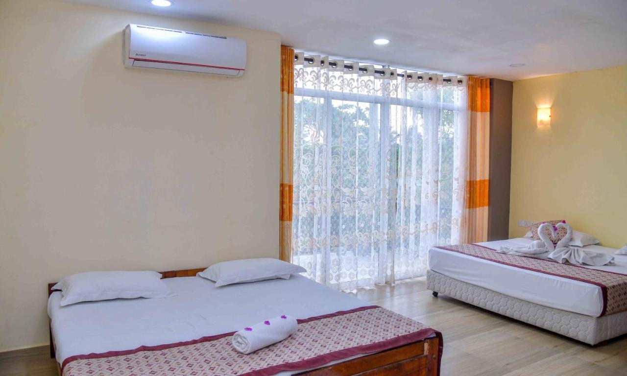 טנגלה Ceylon Sea Hotel מראה חיצוני תמונה