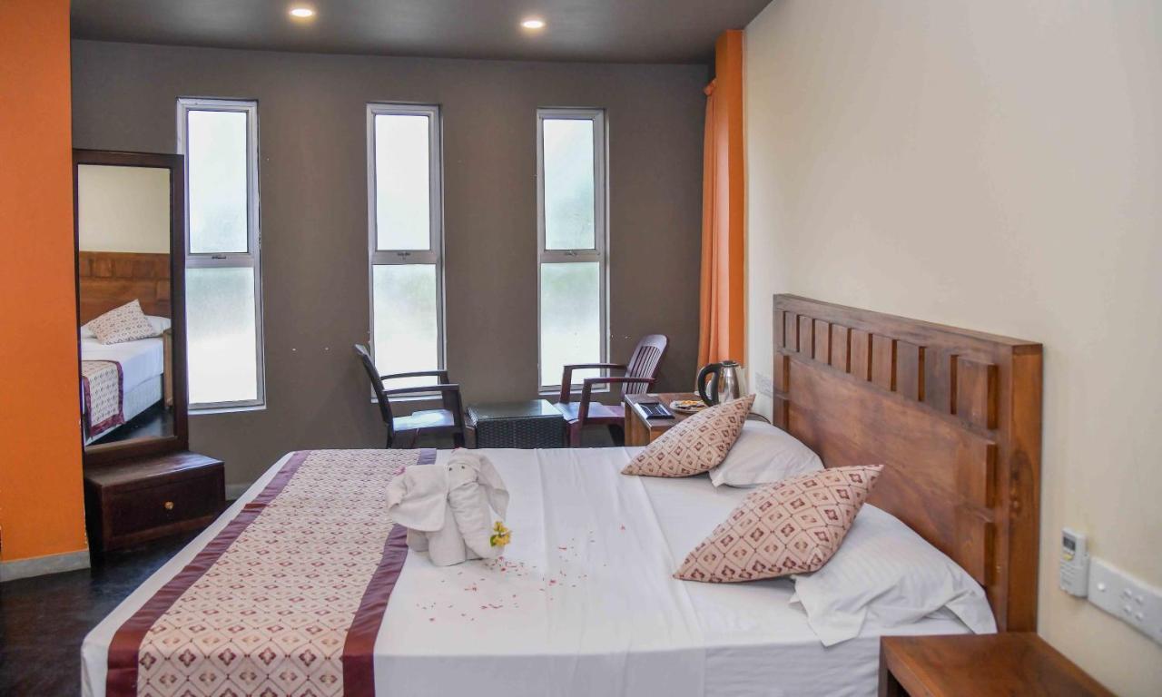 טנגלה Ceylon Sea Hotel מראה חיצוני תמונה
