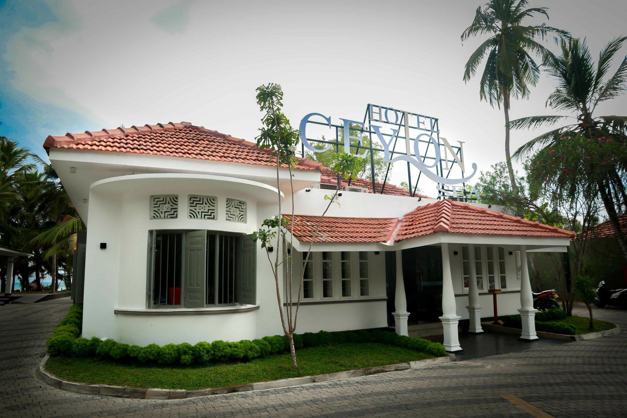טנגלה Ceylon Sea Hotel מראה חיצוני תמונה